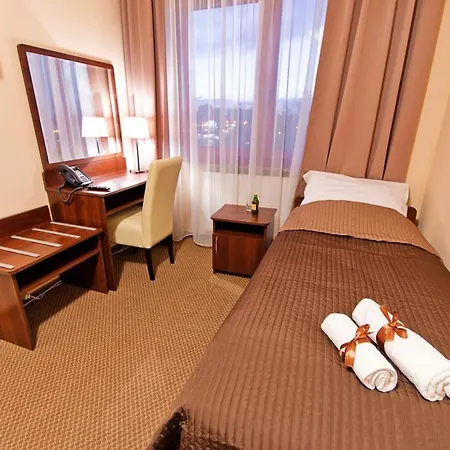 Hotel Wiatraczna Varšava