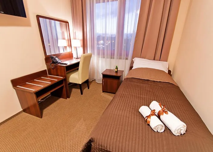 Hotel Wiatraczna Warszawa